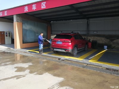 洗車打磨，匠心養(yǎng)護(hù) 感受貼心售后服務(wù)的溫度